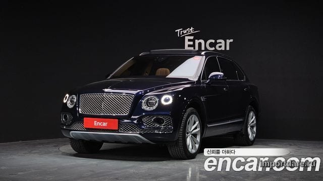 BENTLEY BENTAYGA 2020 — 67 546 км, синий, Корея — под ключ — фото 1