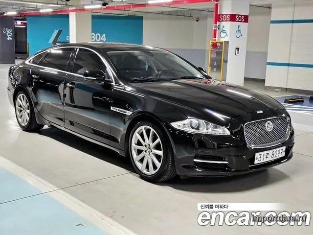 JAGUAR XJ 2011 — 69 531 км, чёрный, Корея — под ключ — фото 3
