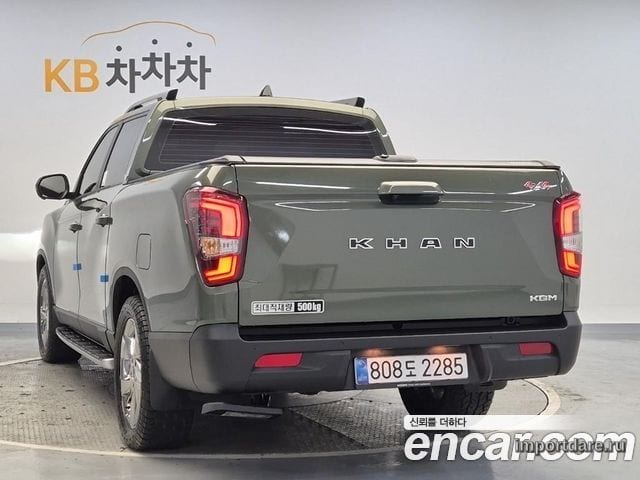KGM Musso Sports Khan сбоку