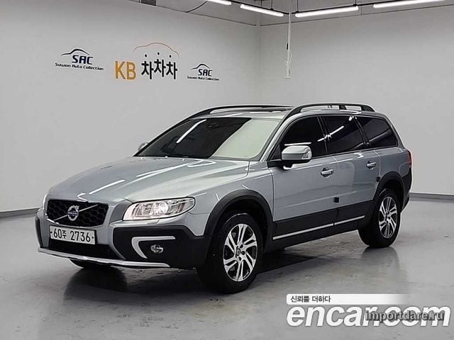 VOLVO XC70 2015 — 92 717 км, серебристый, Корея — под ключ — фото 1