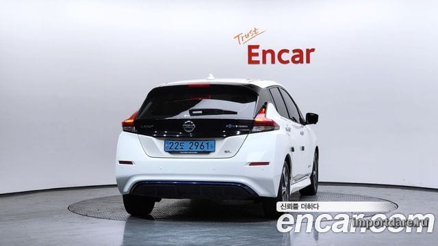 NISSAN LEAF (ZE1) 2019 — 94 275 км, белый, Корея — под ключ — фото 4