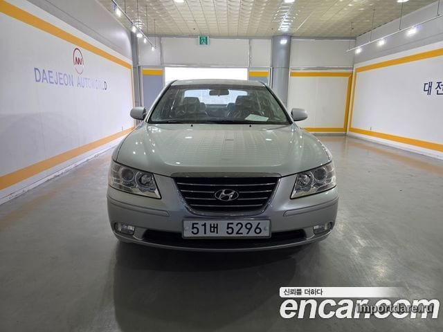 Hyundai Sonata Transform 2010