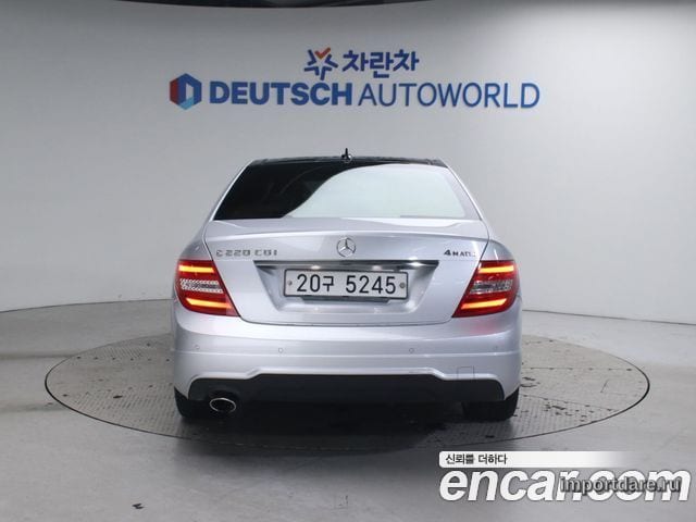 MERCEDES-BENZ C-CLASS W204 2014 — 120 741 км, серебристый, Корея — под ключ — фото 4