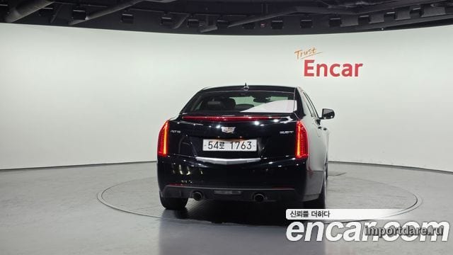 Cadillac Ats сзади