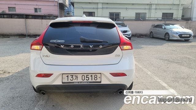 VOLVO V40 2016 — 114 253 км, белый-перламутр, Корея — под ключ — фото 4