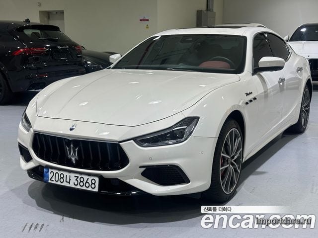 Maserati Ghibli 2023