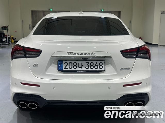 Maserati Ghibli детали