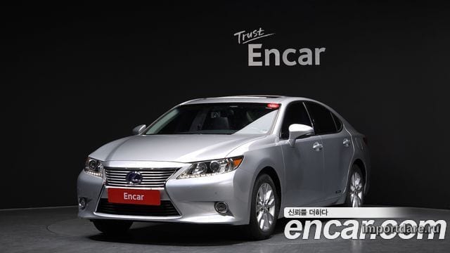 LEXUS ES300H 2015 — 132 971 км, серебристый, Корея — под ключ — фото 1