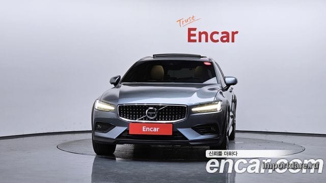 VOLVO V60 CROSS COUNTRY 2020 — 53 670 км, серебристый, Корея — под ключ — фото 3