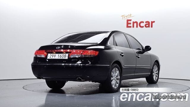 Hyundai Grandeur New Luxury сбоку