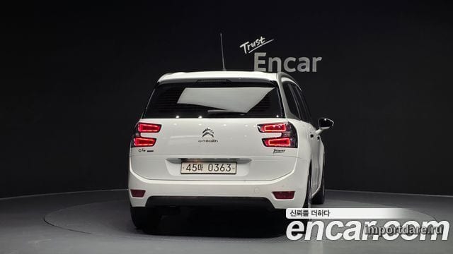 CITROEN GRAND C4 PICASSO 2017 — 84 564 км, белый, Корея — под ключ — фото 4