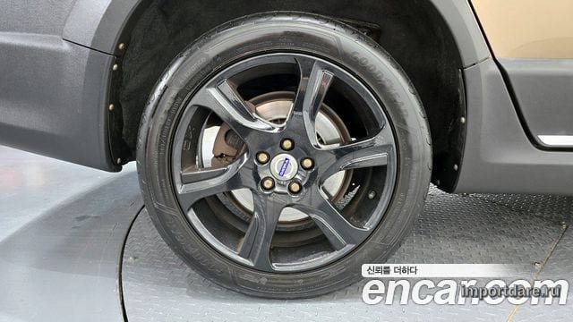 VOLVO XC70 2014 — 367 301 км, светло-золотистый, Корея — под ключ — фото 5