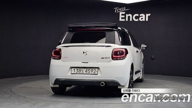 Citroen DS3 Cabrio сзади