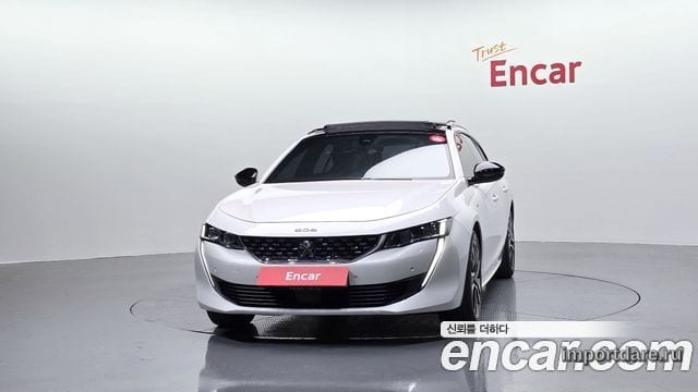 Peugeot 508SW интерьер