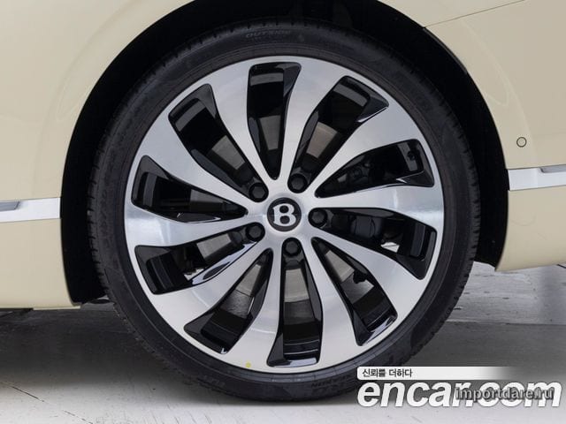 Bentley Continental детали