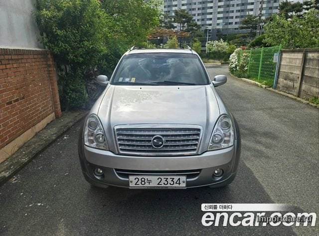 KGM SUPER REXTON 2011 — 210 000 км, серебристо-серый, Корея — под ключ — фото 1