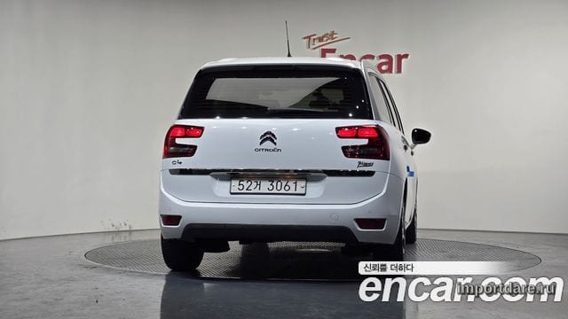 CITROEN GRAND C4 PICASSO 2018 — 121 149 км, Корея — под ключ — фото 4
