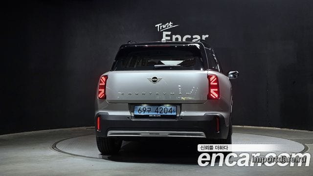 MINI COOPER COUNTRYMAN ELECTRIC 2025 — 4 498 км, серебристо-серый, Корея — под ключ — фото 4