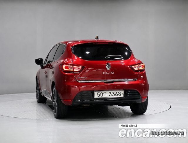 Renault Korea Clio сзади