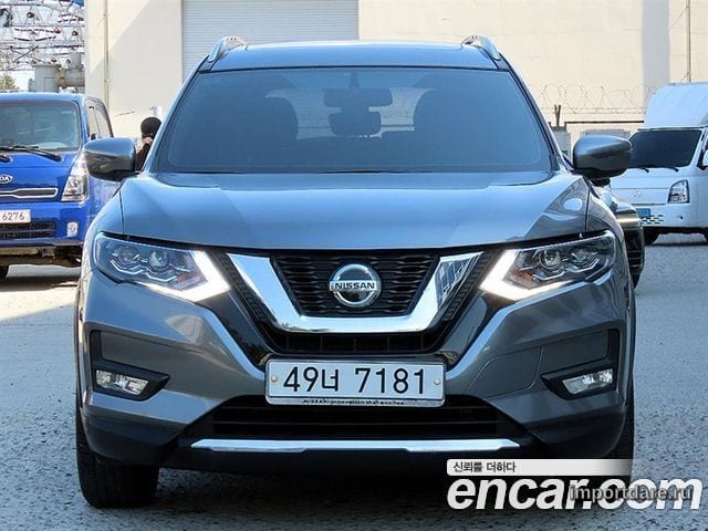 NISSAN X-TRAIL 2018 — 141 544 км, серый, Корея — под ключ — фото 1