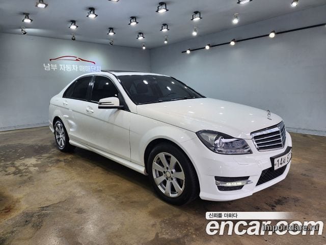 MERCEDES-BENZ C-CLASS W204 2013 — 92 858 км, белый-перламутр, Корея — под ключ — фото 3