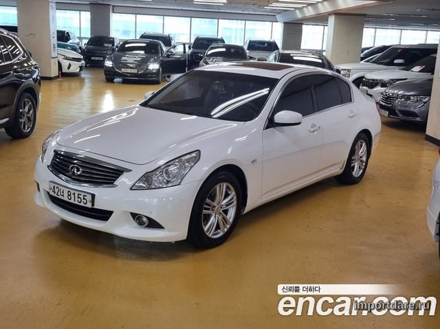 INFINITI G25 2011 — 74 600 км, белый-перламутр, Корея — под ключ — фото 1