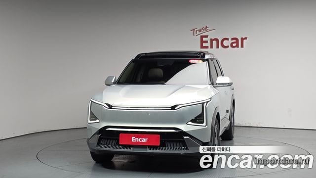 KIA EV5 2026 — 16 835 км, серебристо-серый, Корея — под ключ — фото 3