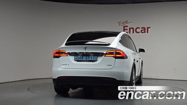 TESLA MODEL X 2018 — 19 736 км, белый, Корея — под ключ — фото 4