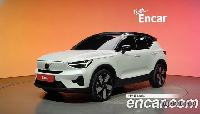 VOLVO XC40 RECHARGE 2024 — 15 137 км, белый, Корея — под ключ — фото 2