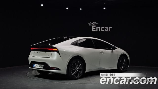 Toyota Prius 2026