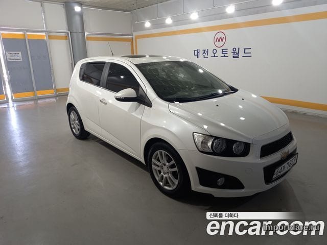 CHEVROLET AVEO HATCHBACK 2015 — 145 000 км, Корея — под ключ — фото 3
