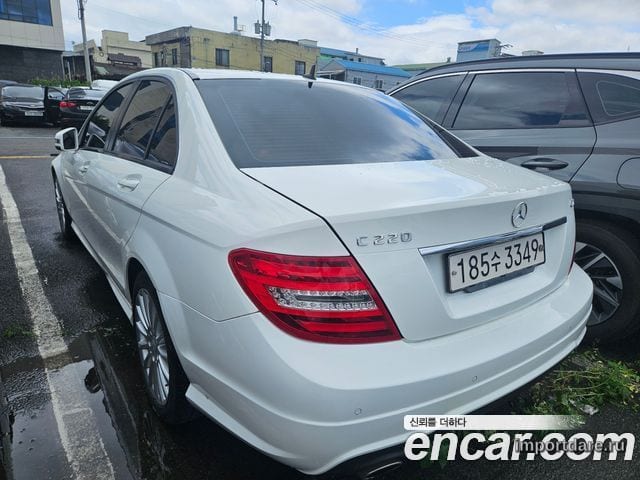 MERCEDES-BENZ C-CLASS W204 2014 — 136 000 км, белый, Корея — под ключ — фото 3