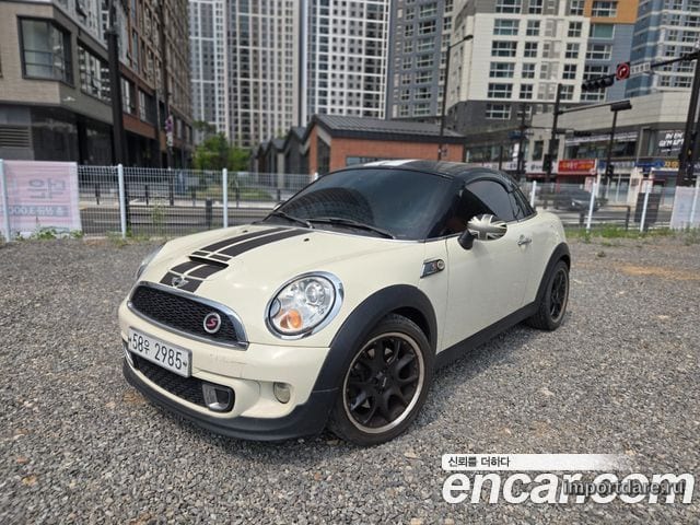 MINI Cooper Coupe 2012