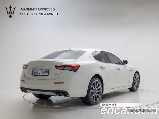 MASERATI GHIBLI 2023 — 6 580 км, белый, Корея — под ключ — фото 2
