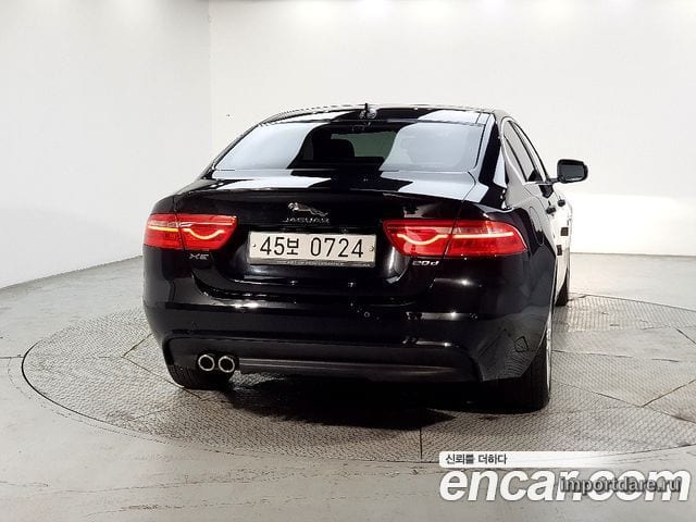 JAGUAR XE 2016 — 82 000 км, чёрный, Корея — под ключ — фото 3