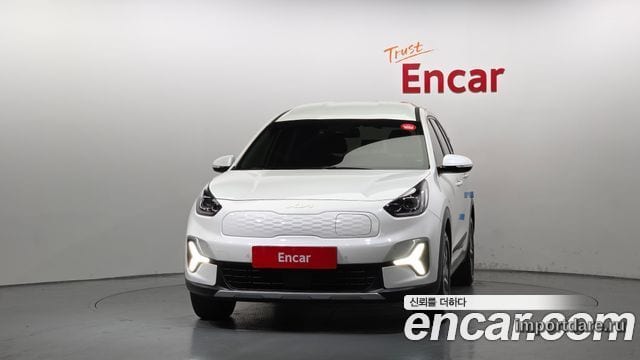 KIA NIRO PLUS 2024 — 28 300 км, белый, Корея — под ключ — фото 3