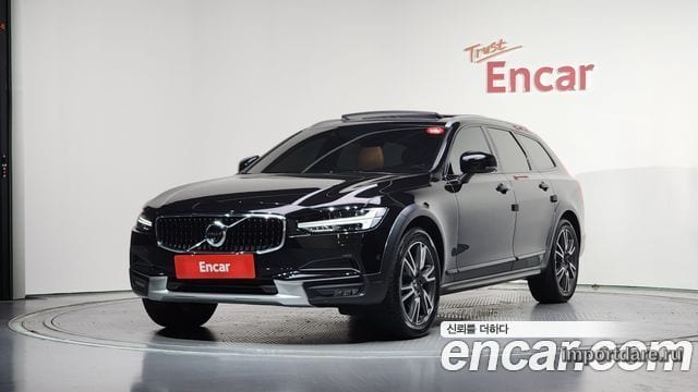VOLVO V90 CROSS COUNTRY 2019 — 117 789 км, чёрный, Корея — под ключ — фото 1