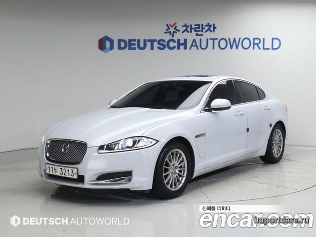 Jaguar New XF 2015