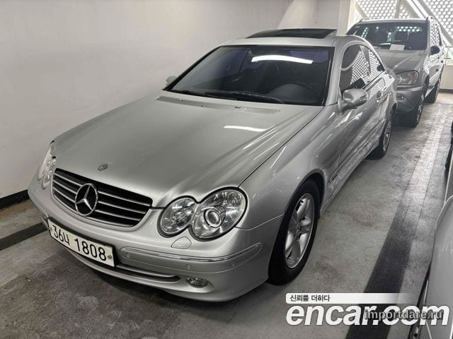 MERCEDES-BENZ CLK-CLASS C209 2004 — 106 000 км, серебристый, Корея — под ключ — фото 2