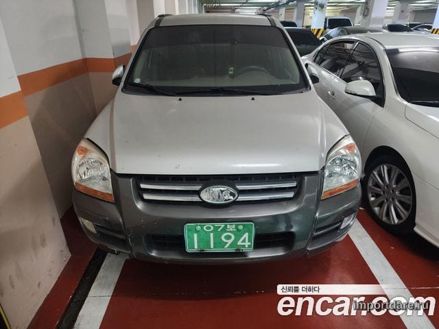 KIA NEW SPORTAGE 2006 — 253 574 км, серебристый, Корея — под ключ — фото 1