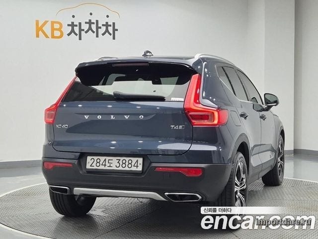 VOLVO XC40 2020 — 47 723 км, бирюзовый, Корея — под ключ — фото 3