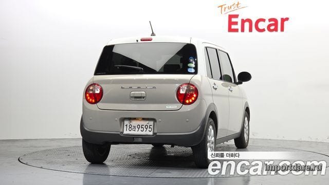 Suzuki Alto Lapin сзади