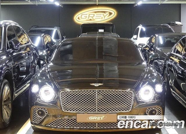 BENTLEY CONTINENTAL 2023 — 32 950 км, тёмно-зелёный, Корея — под ключ — фото 1