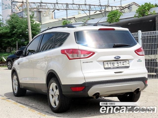 FORD ESCAPE 2015 — 125 152 км, белый, Корея — под ключ — фото 3