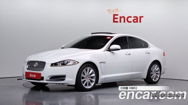 Jaguar New XF 2015