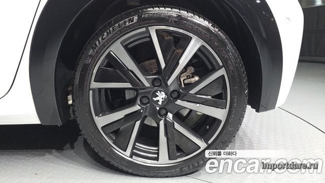 Peugeot E-208 детали