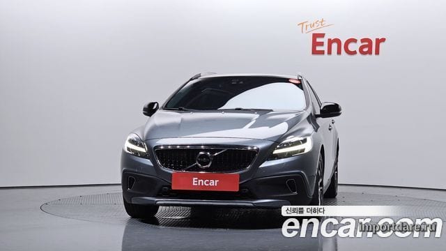VOLVO V40 CROSS COUNTRY 2019 — 91 200 км, серый, Корея — под ключ — фото 3