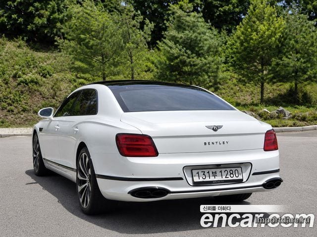 BENTLEY FLYING SPUR 2022 — 52 440 км, серебристо-серый, Корея — под ключ — фото 2