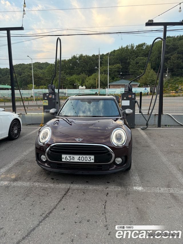 MINI COOPER D CLUBMAN 2019 — 55 800 км, бордовый, Корея — под ключ — фото 1