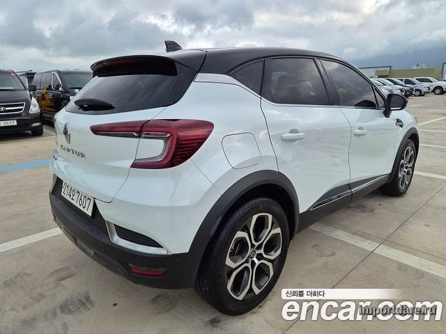 Renault Korea Captur сзади